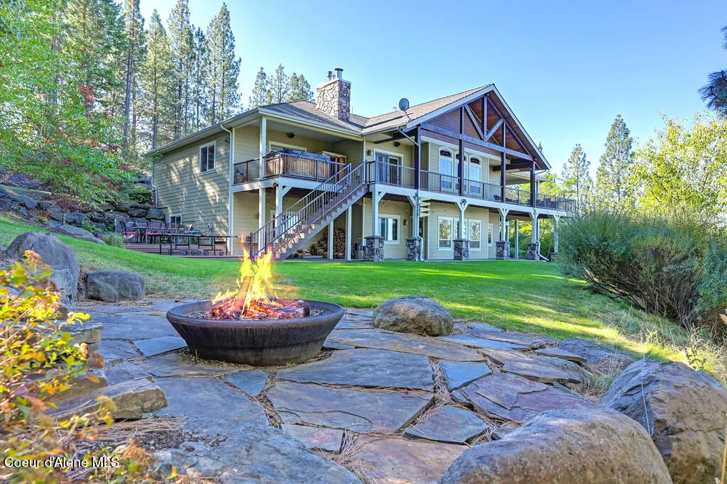 3801 S Carpenter Loop Post Falls ID 83854