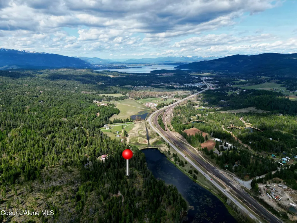 10AC Thistle Creek Lane Sagle ID 83860