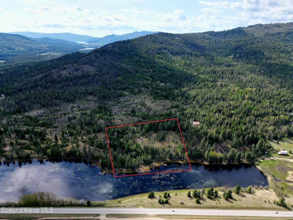 10AC Thistle Creek Lane Sagle ID 83860
