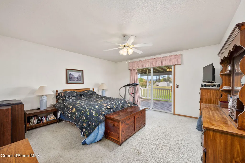 12719 W Prairie Avenue Post Falls ID 83854
