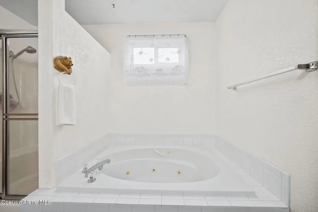 12719 W Prairie Avenue Post Falls ID 83854