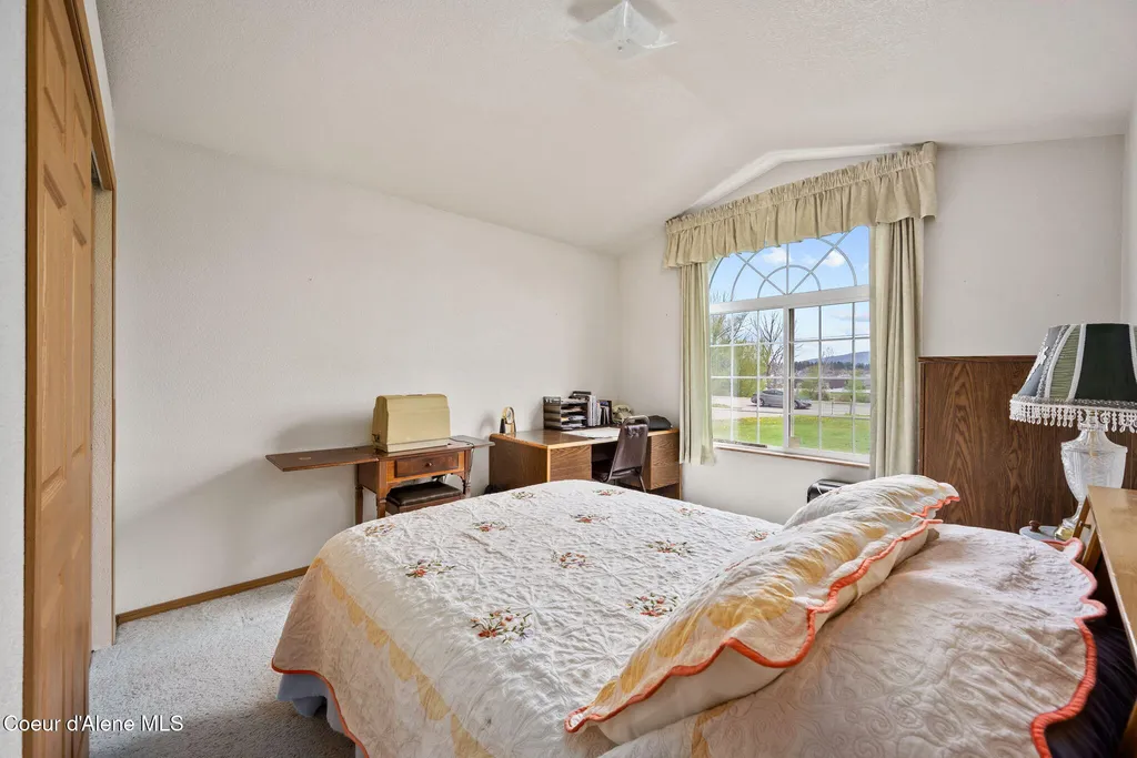 12719 W Prairie Avenue Post Falls ID 83854