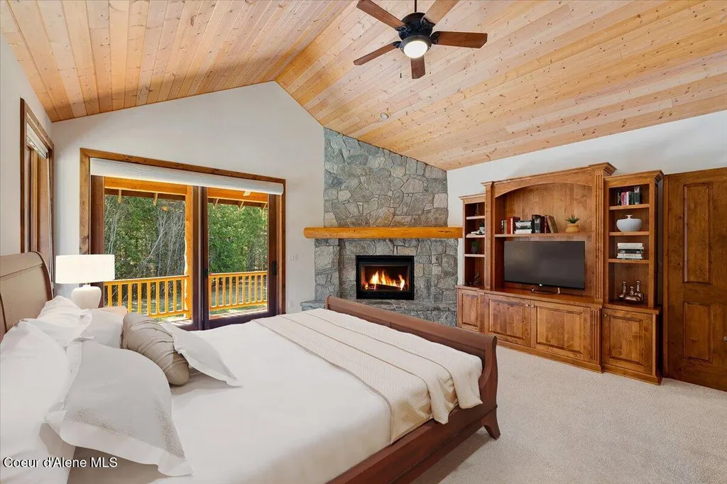 1517 Otts Basin Road Sagle ID 83860