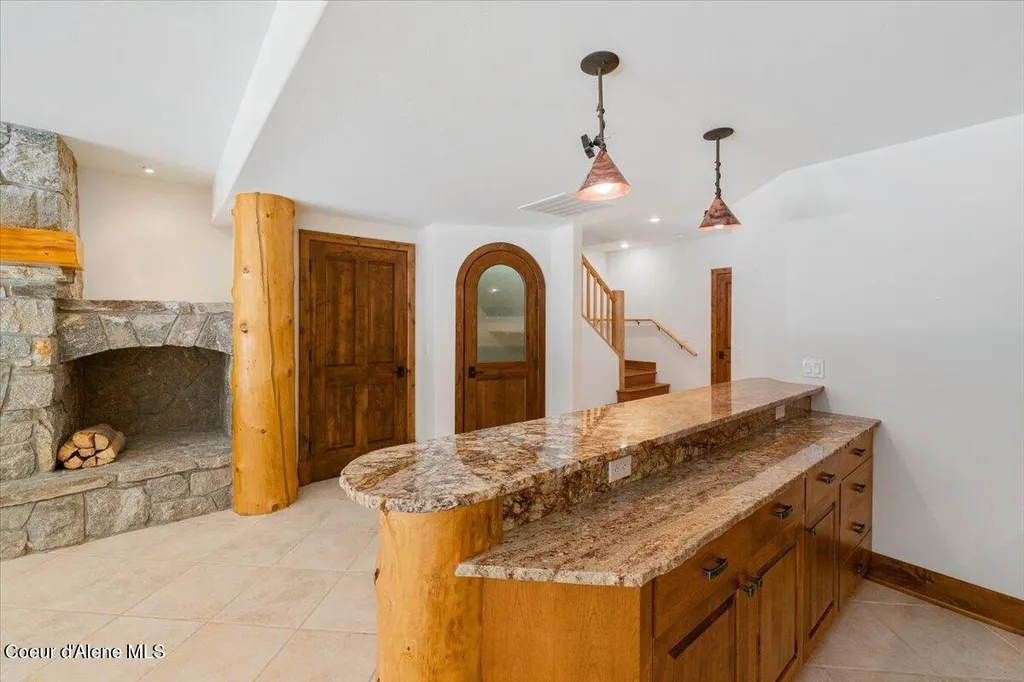 1517 Otts Basin Road Sagle ID 83860
