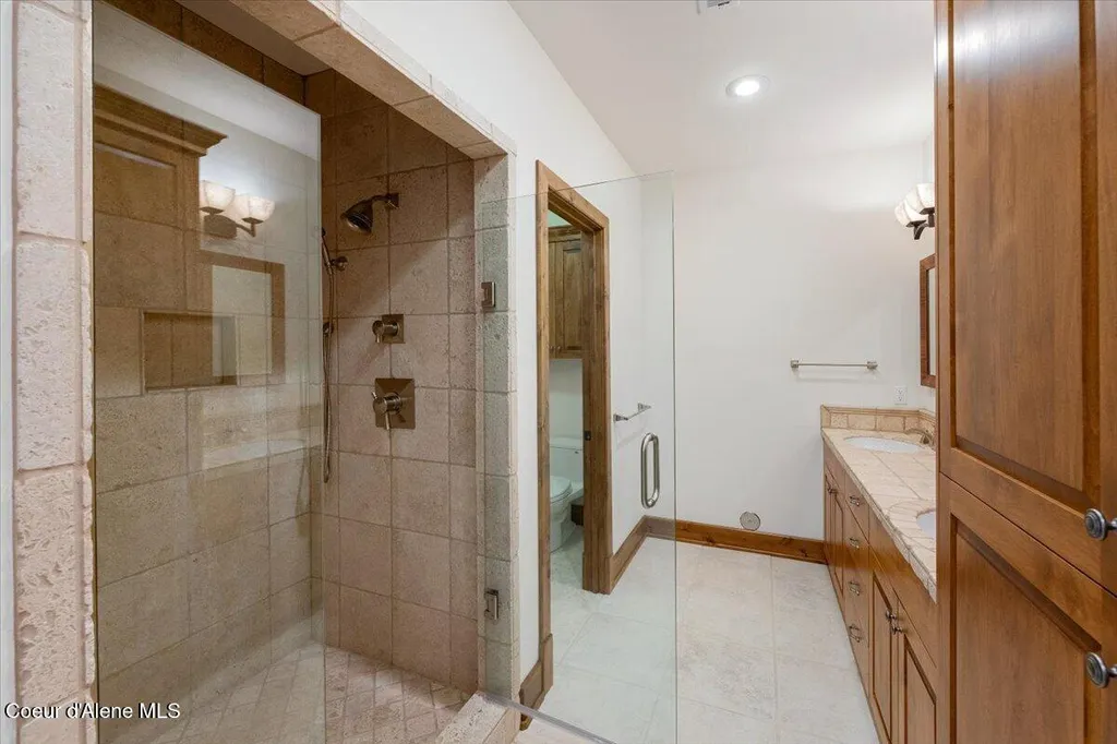 1517 Otts Basin Road Sagle ID 83860