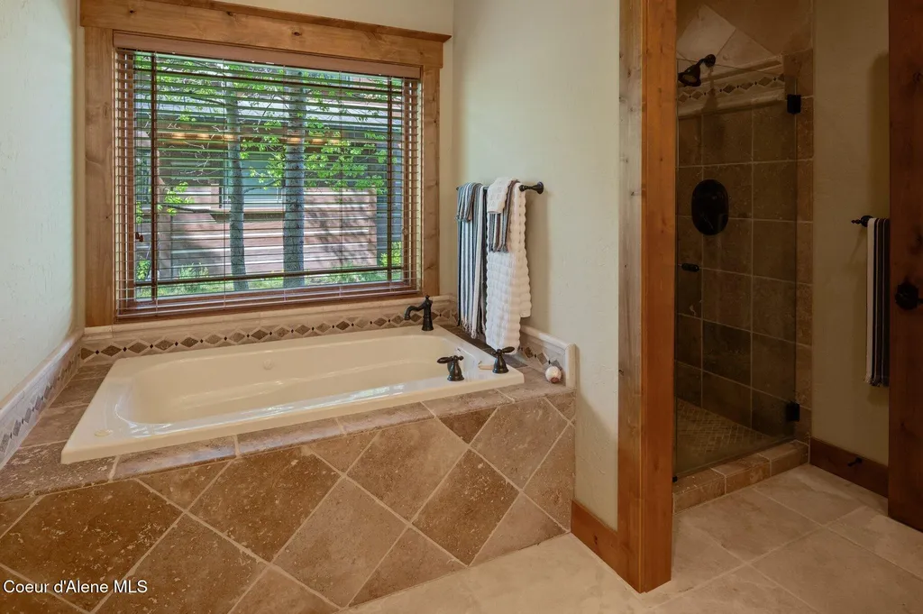 398 N Idaho Club Drive Sandpoint ID 83864