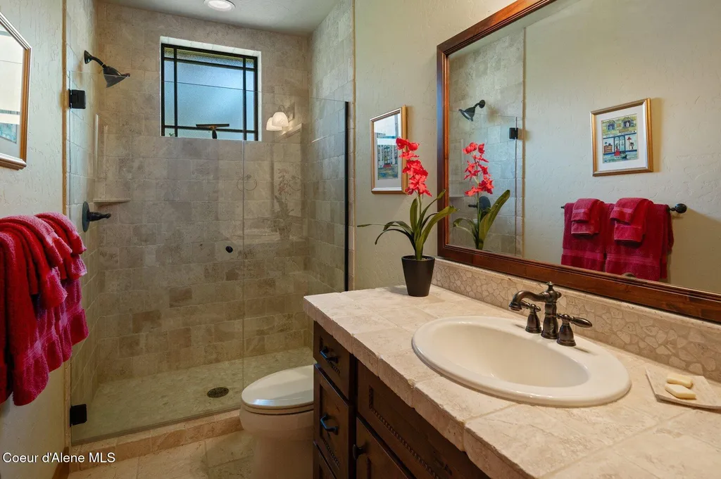398 N Idaho Club Drive Sandpoint ID 83864