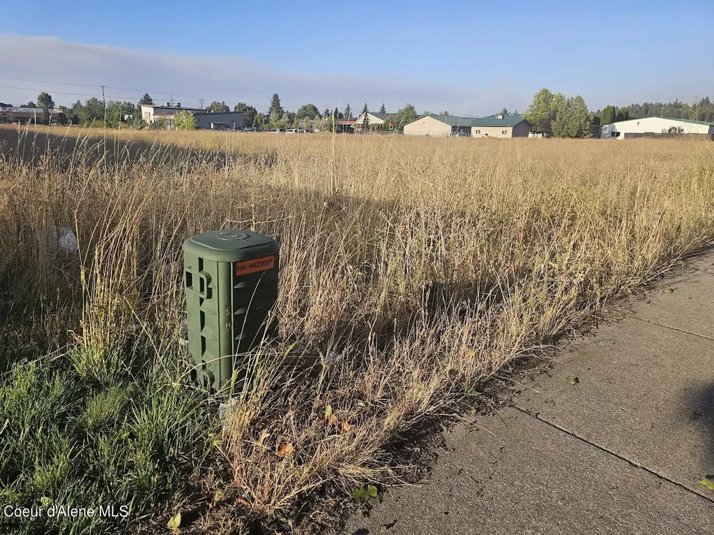 3331 E Jenalan Avenue Post Falls ID 83854