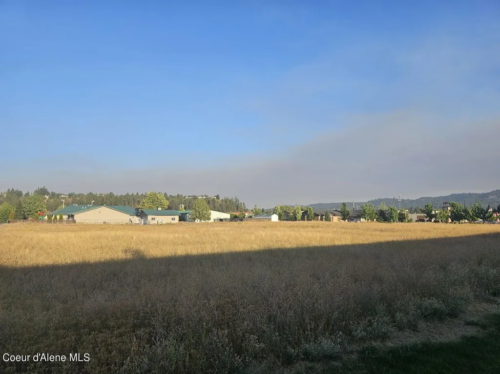 3331 E Jenalan Avenue Post Falls ID 83854