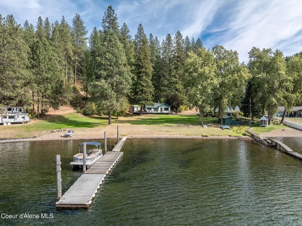 38423 S Highway 97 Harrison ID 83833
