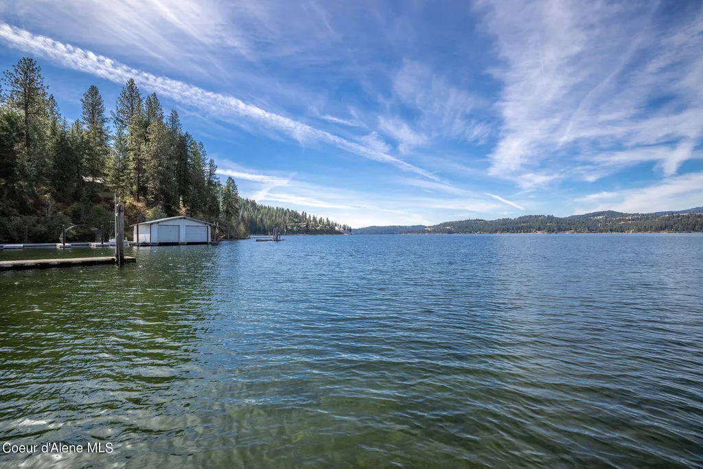 38423 S Highway 97 Harrison ID 83833