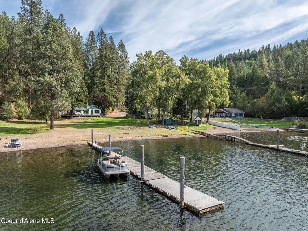 38423 S Highway 97 Harrison ID 83833
