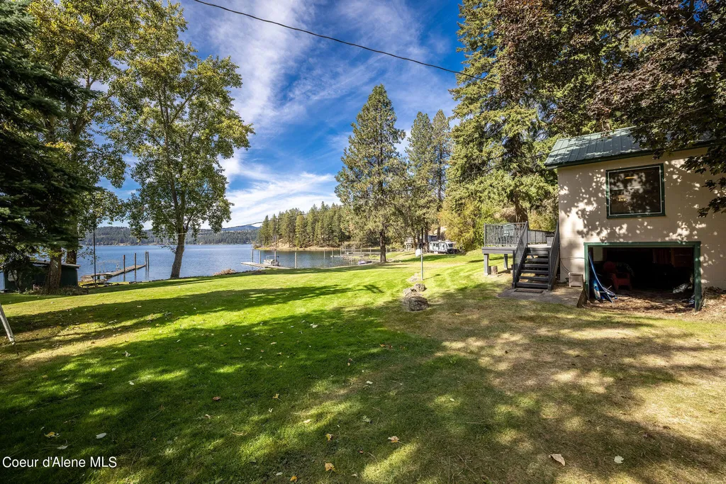 38423 S Highway 97 Harrison ID 83833