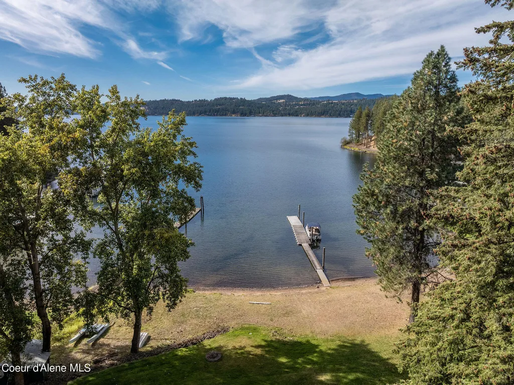 38423 S Highway 97 Harrison ID 83833