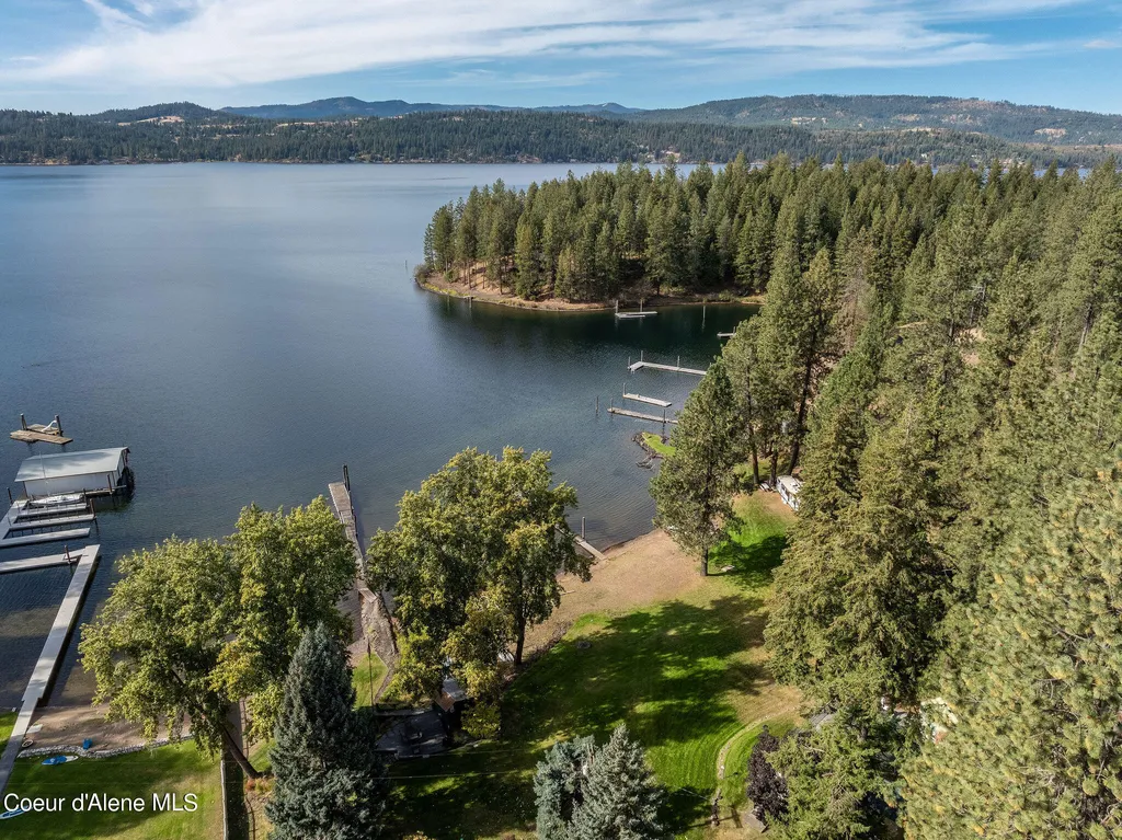 38423 S Highway 97 Harrison ID 83833