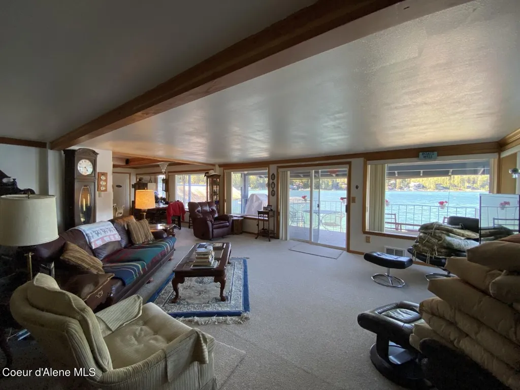 250 E Bottle Bay Road Sagle ID 83860