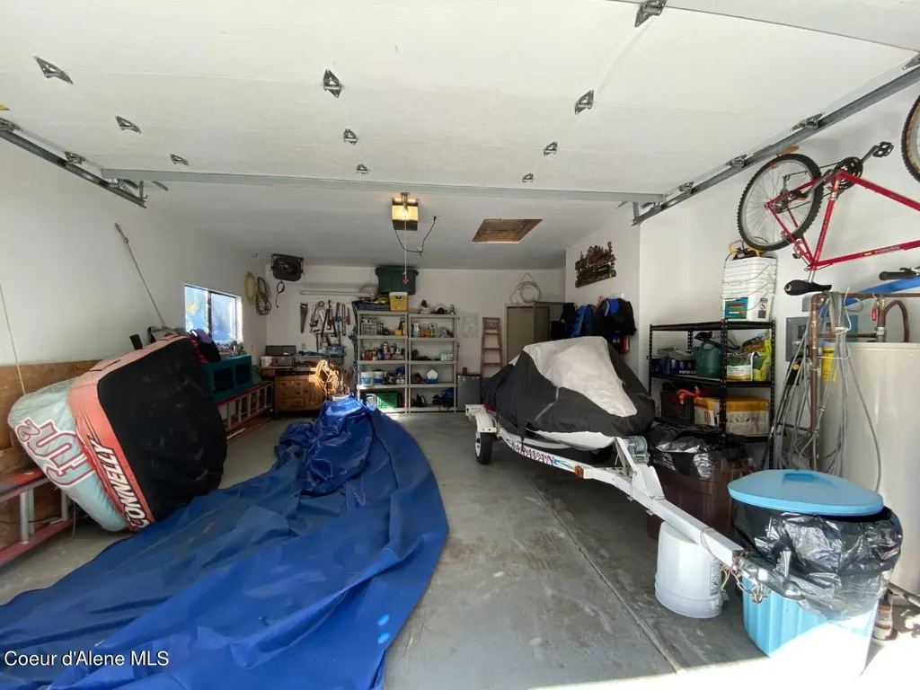 250 E Bottle Bay Road Sagle ID 83860