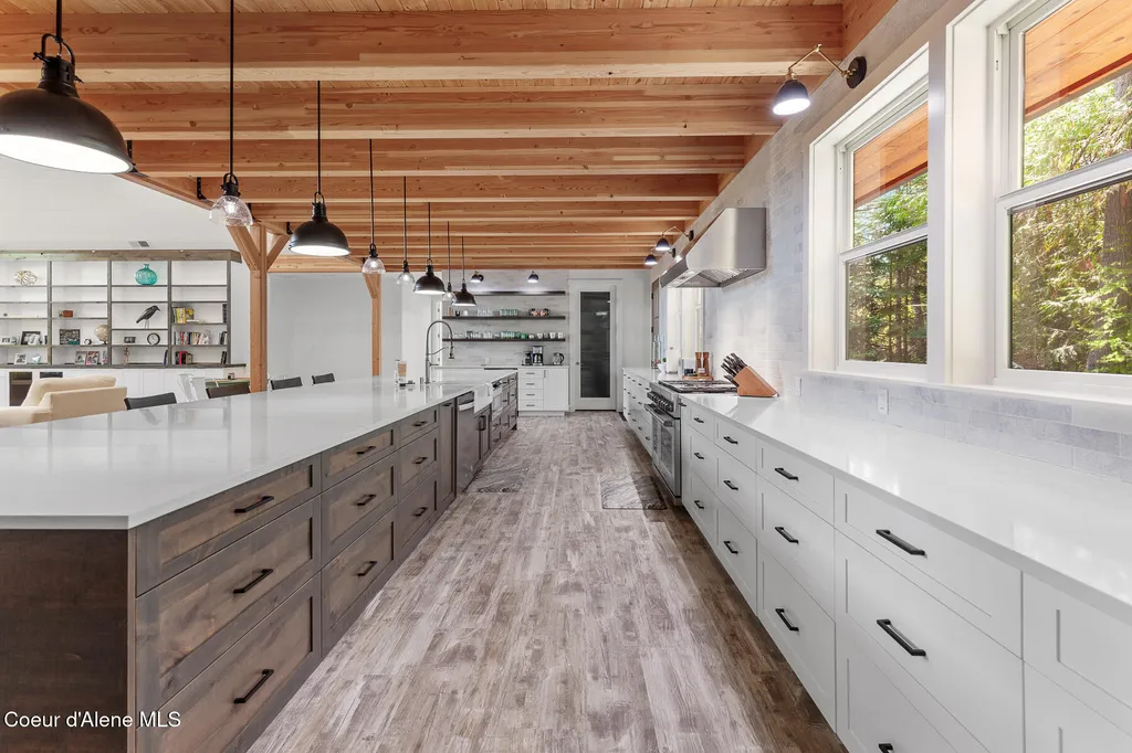 279 Sanctuary Hills Sagle ID 83860