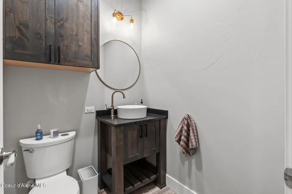 279 Sanctuary Hills Sagle ID 83860