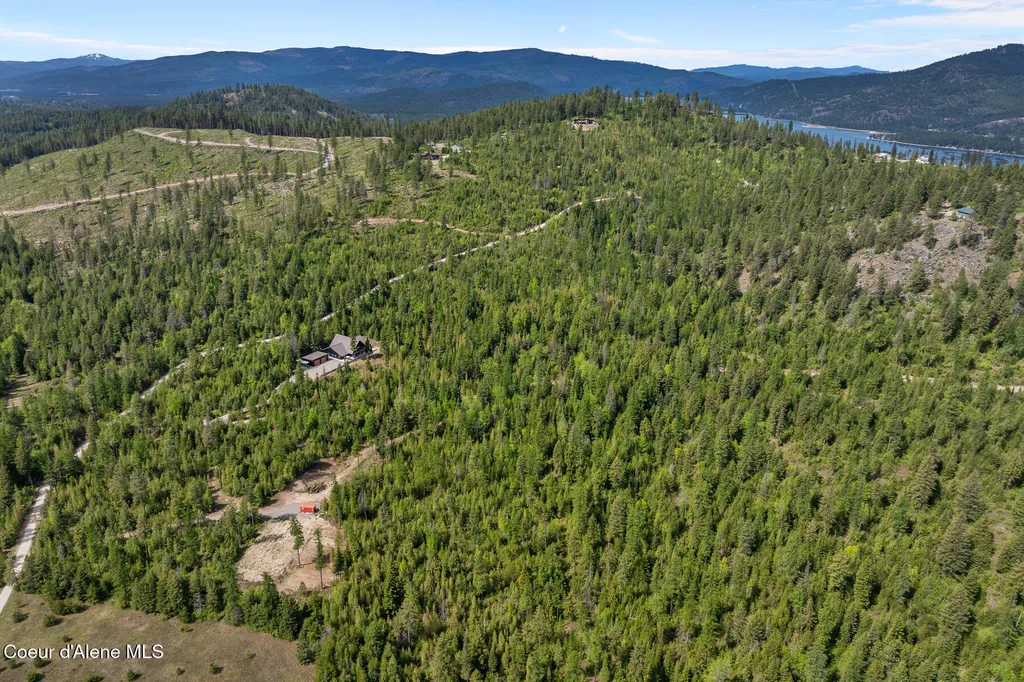 279 Sanctuary Hills Sagle ID 83860