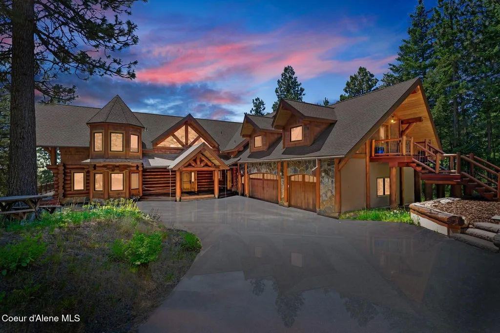 1050 Greenview Lane Moscow ID 83843