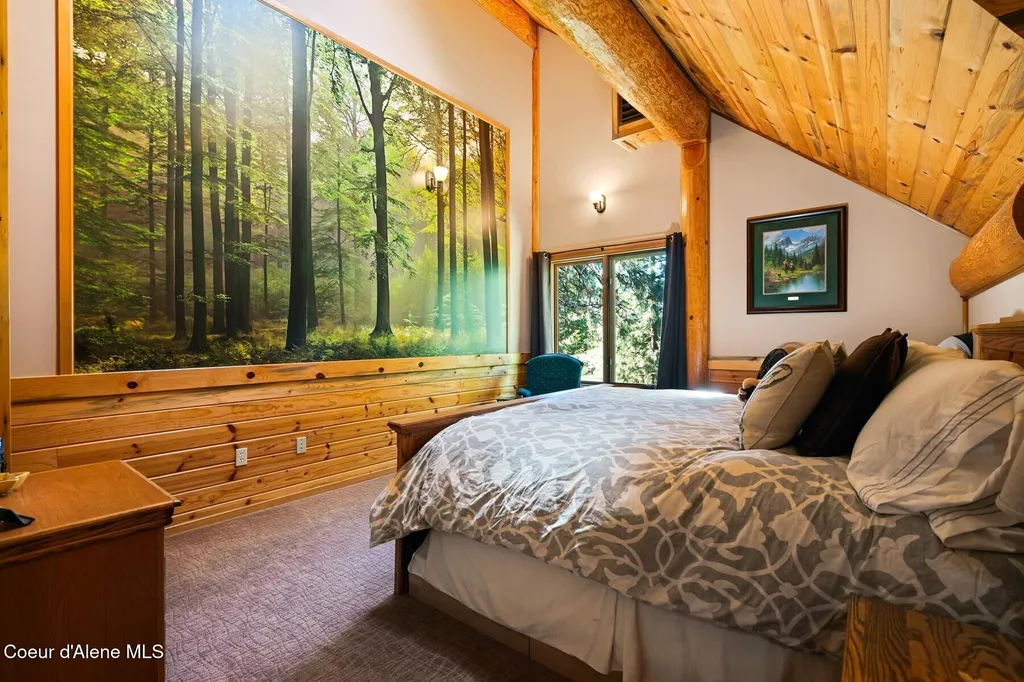 1050 Greenview Lane Moscow ID 83843