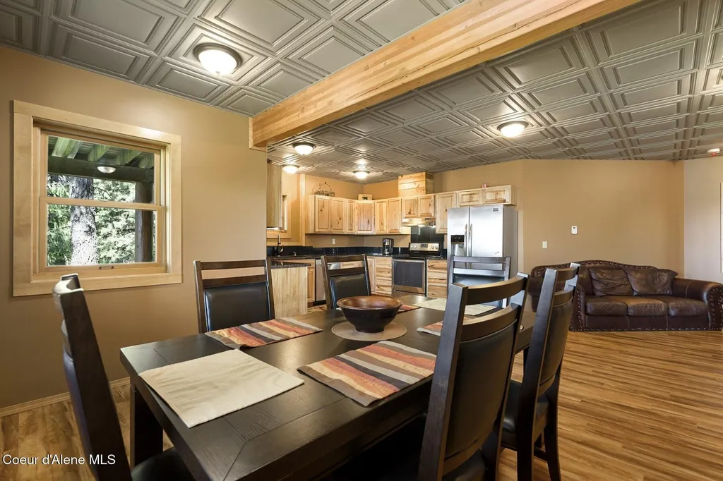1050 Greenview Lane Moscow ID 83843