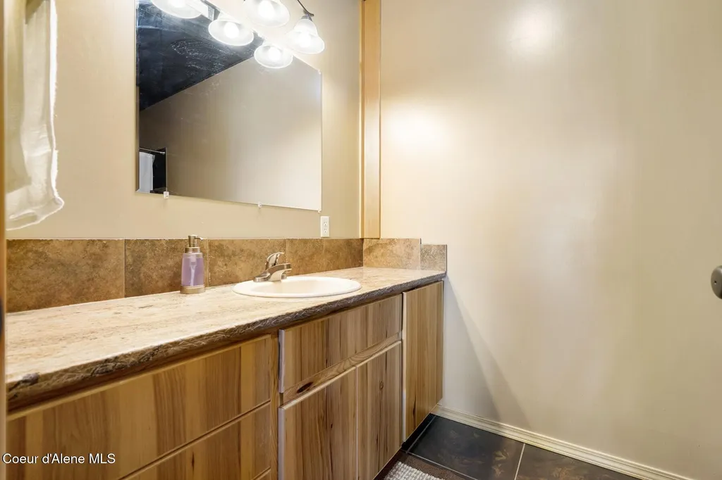 1050 Greenview Lane Moscow ID 83843