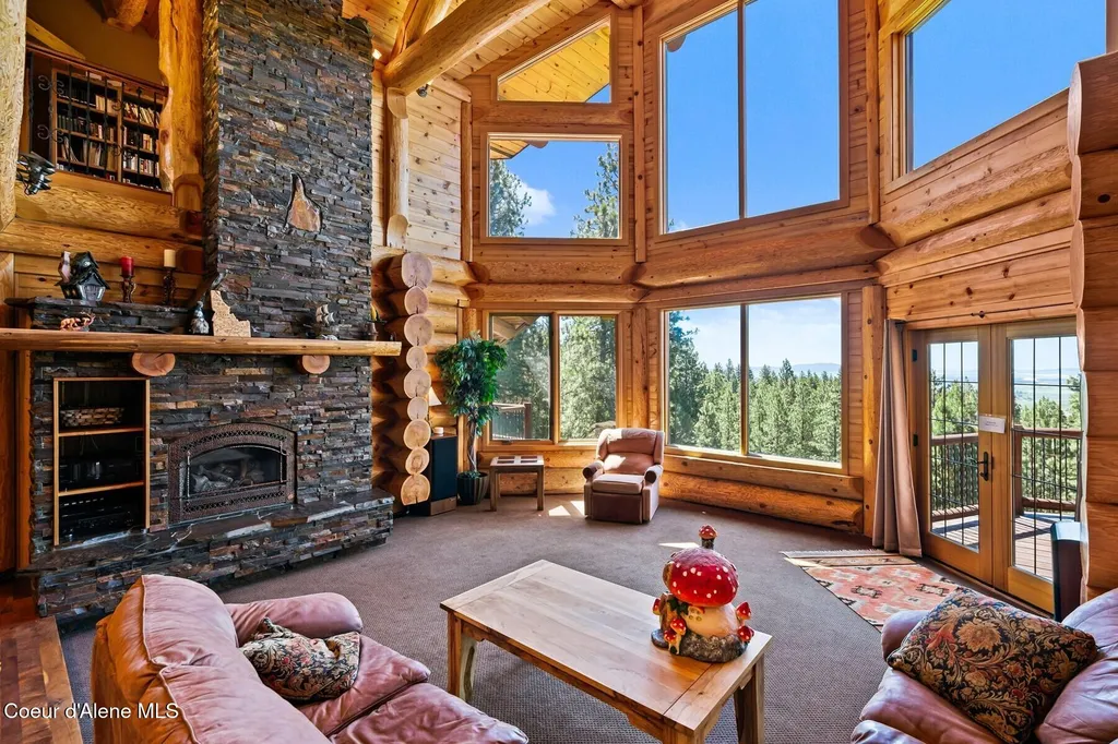 1050 Greenview Lane Moscow ID 83843