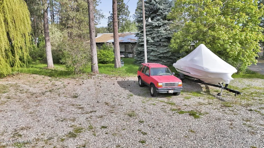 22059 W Highway 53 Rathdrum ID 83858