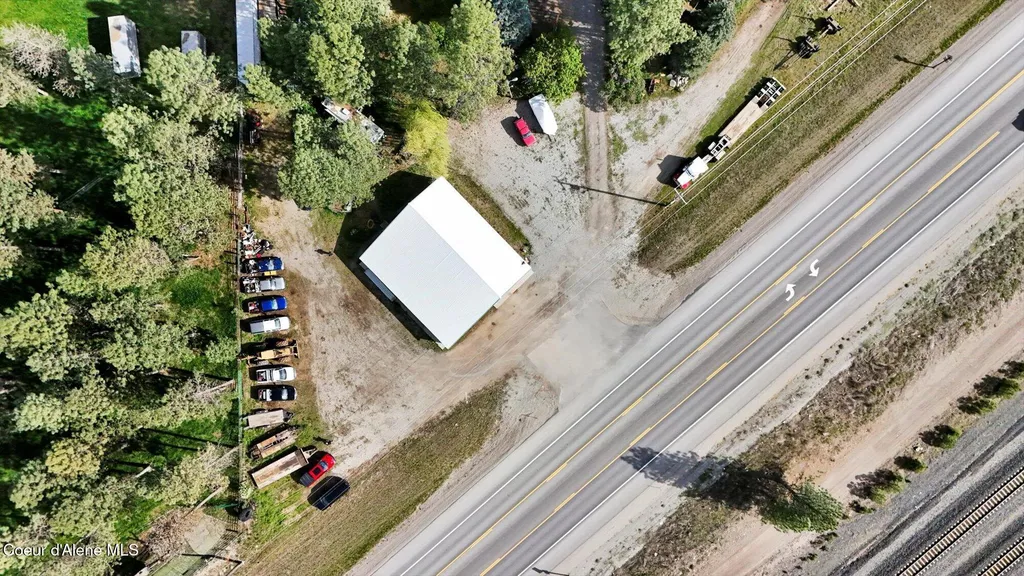 22059 W Highway 53 Rathdrum ID 83858