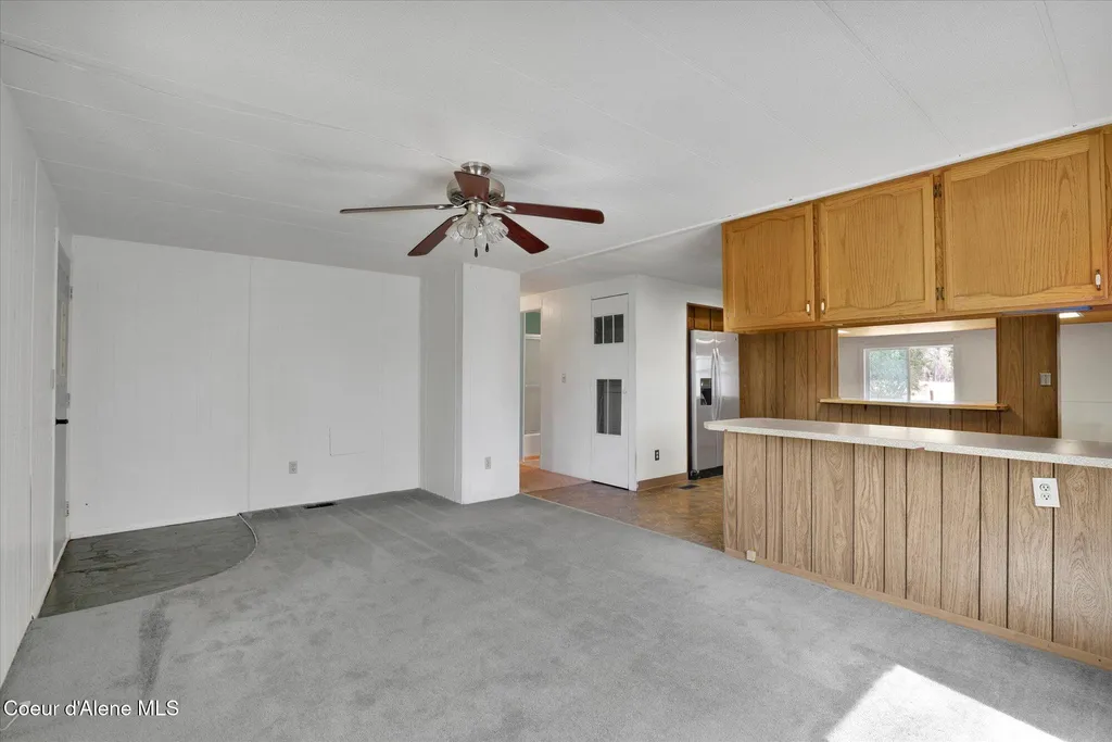 22059 W Highway 53 Rathdrum ID 83858