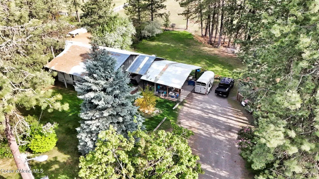 22059 W Highway 53 Rathdrum ID 83858