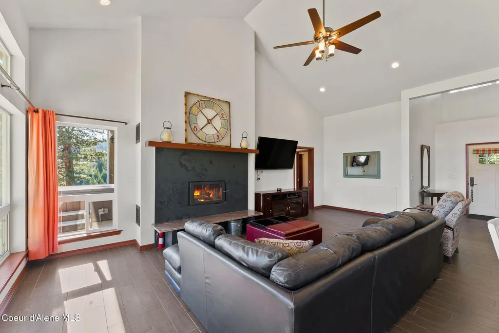 20324 S Asbury Road Harrison ID 83833