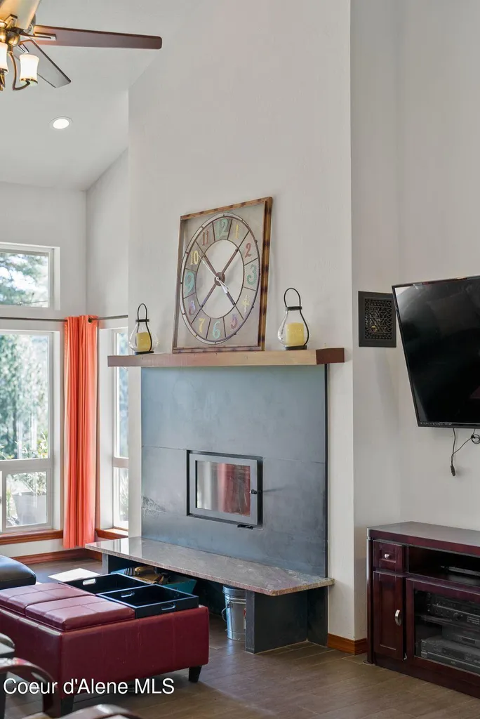 20324 S Asbury Road Harrison ID 83833