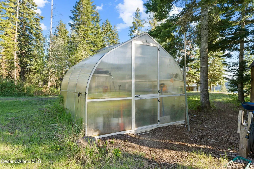 20324 S Asbury Road Harrison ID 83833