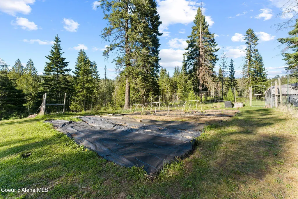 20324 S Asbury Road Harrison ID 83833