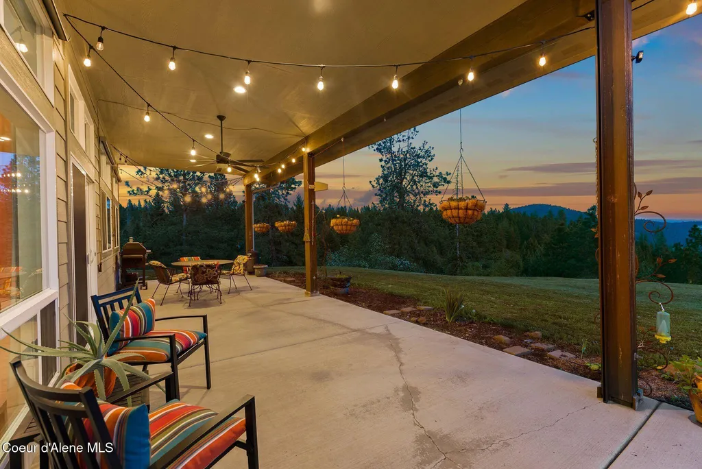 20324 S Asbury Road Harrison ID 83833