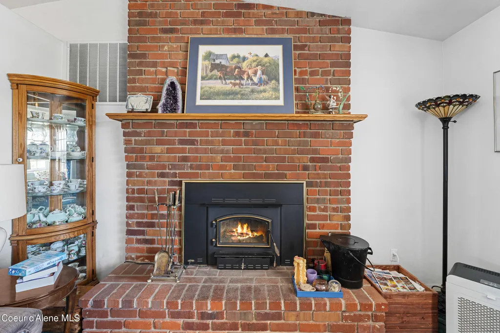 29 Silver Mountain Lane Oldtown ID 83822
