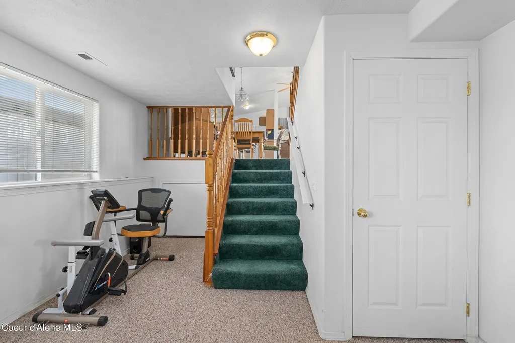 29 Silver Mountain Lane Oldtown ID 83822