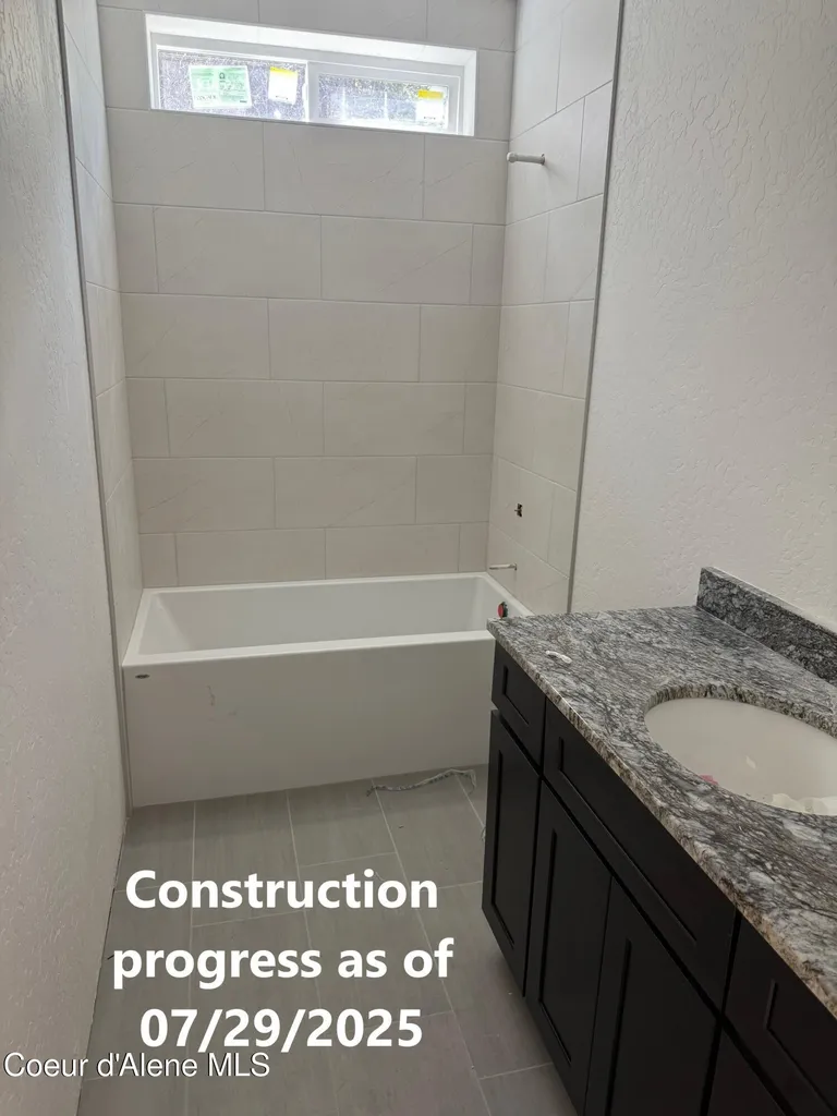 7628 E Autry Lane Athol ID 83801