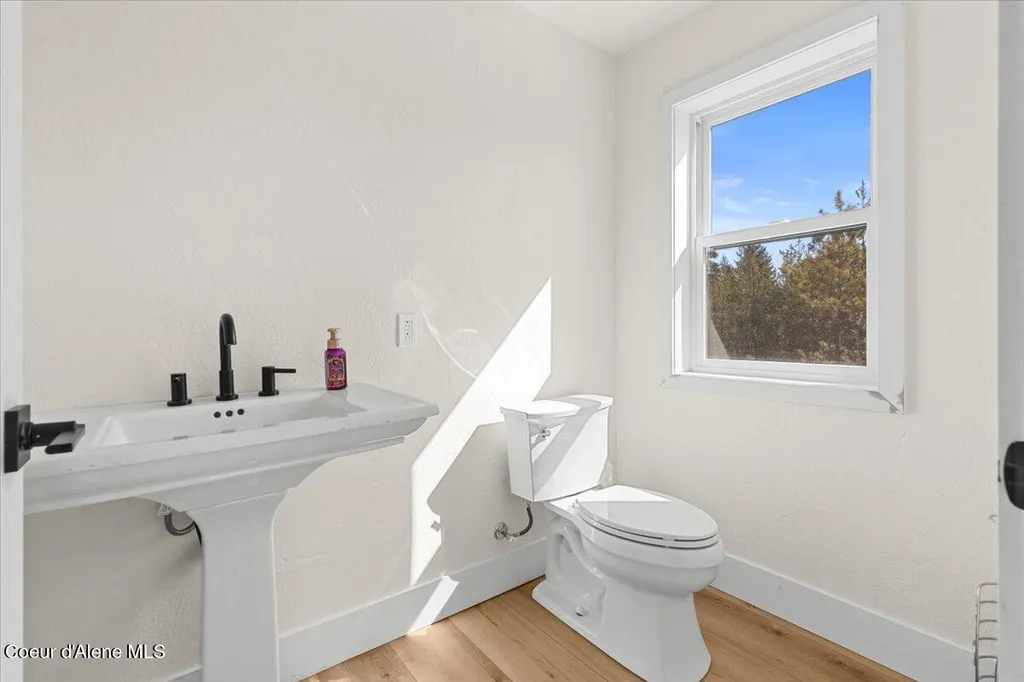 258 Satchel Drive Spirit Lake ID 83869