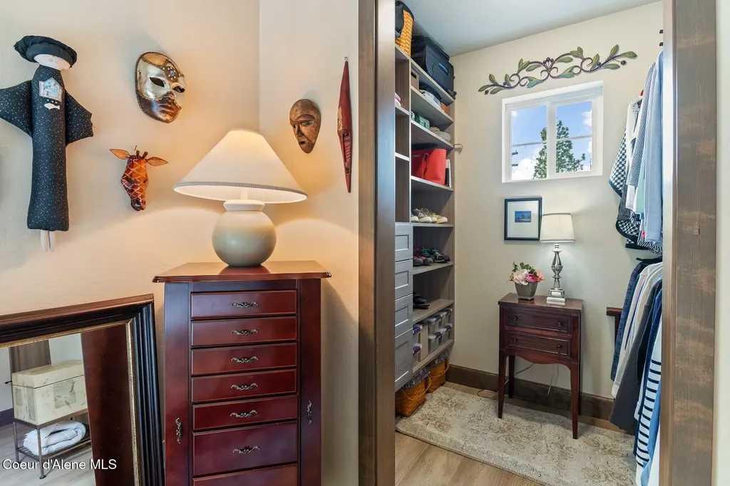 17 Hitchcock Drive Dover ID 83825