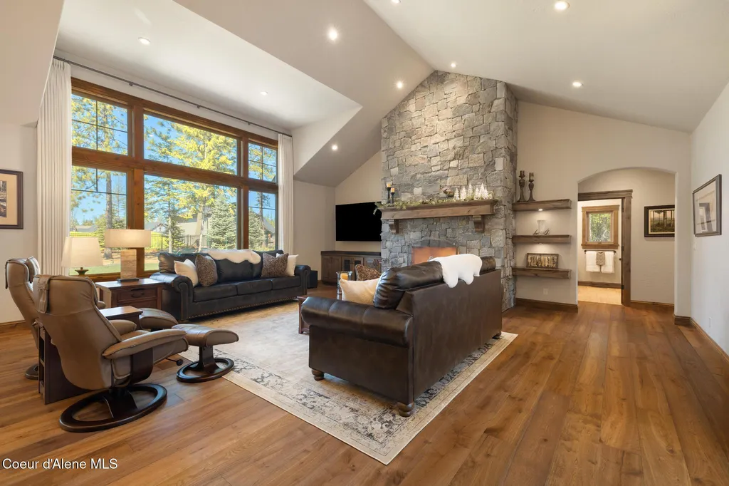 11671 N Spiraea Lane Hayden ID 83835
