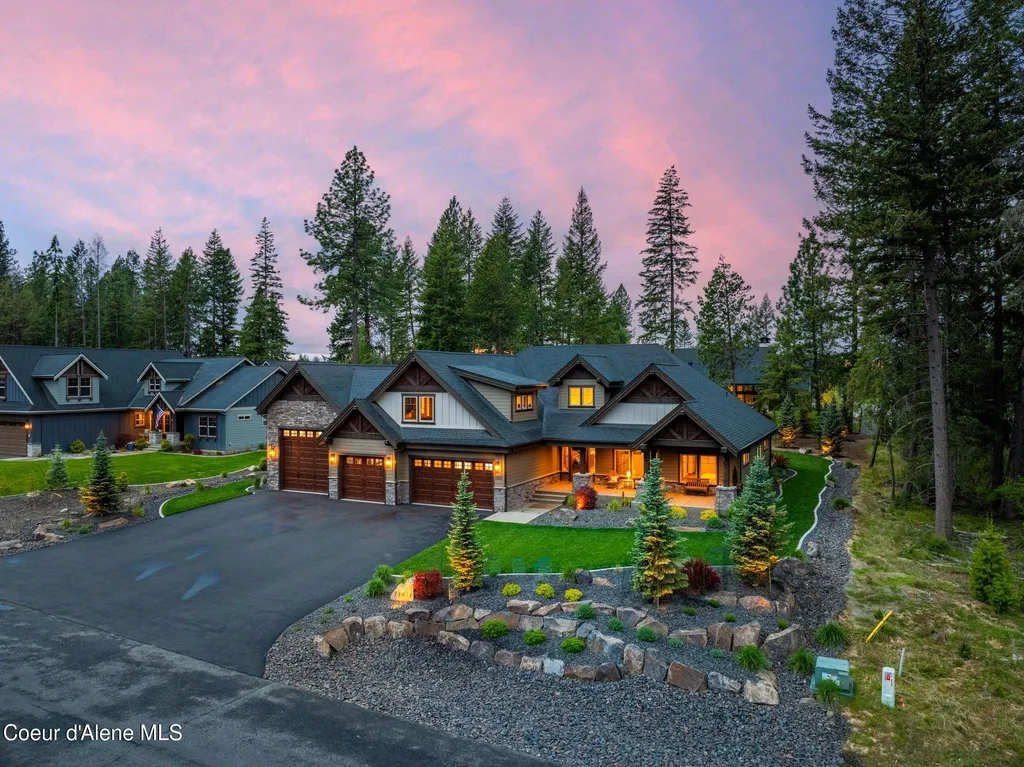 11671 N Spiraea Lane Hayden ID 83835