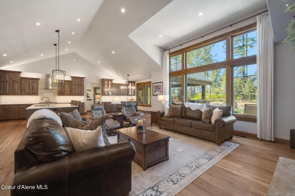 11671 N Spiraea Lane Hayden ID 83835
