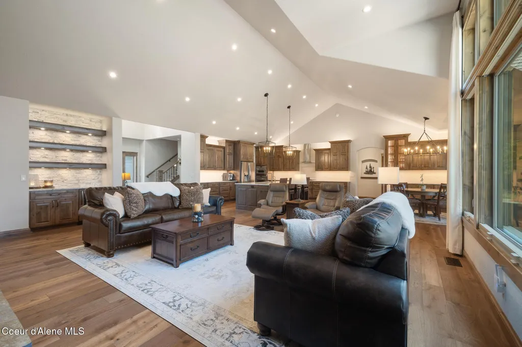 11671 N Spiraea Lane Hayden ID 83835