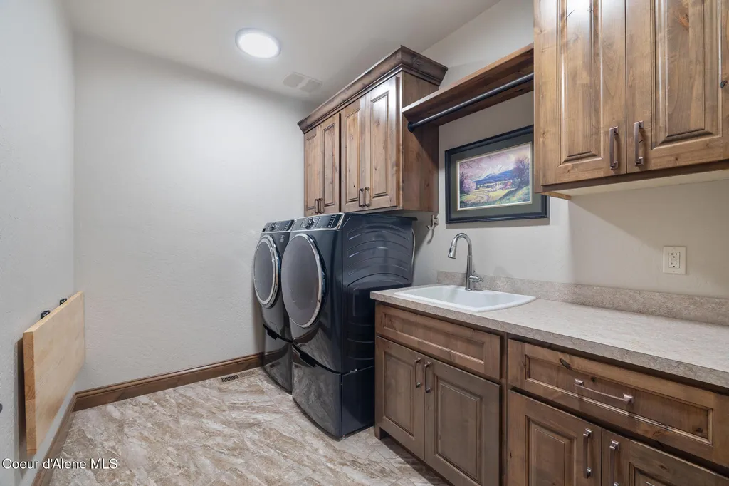 11671 N Spiraea Lane Hayden ID 83835