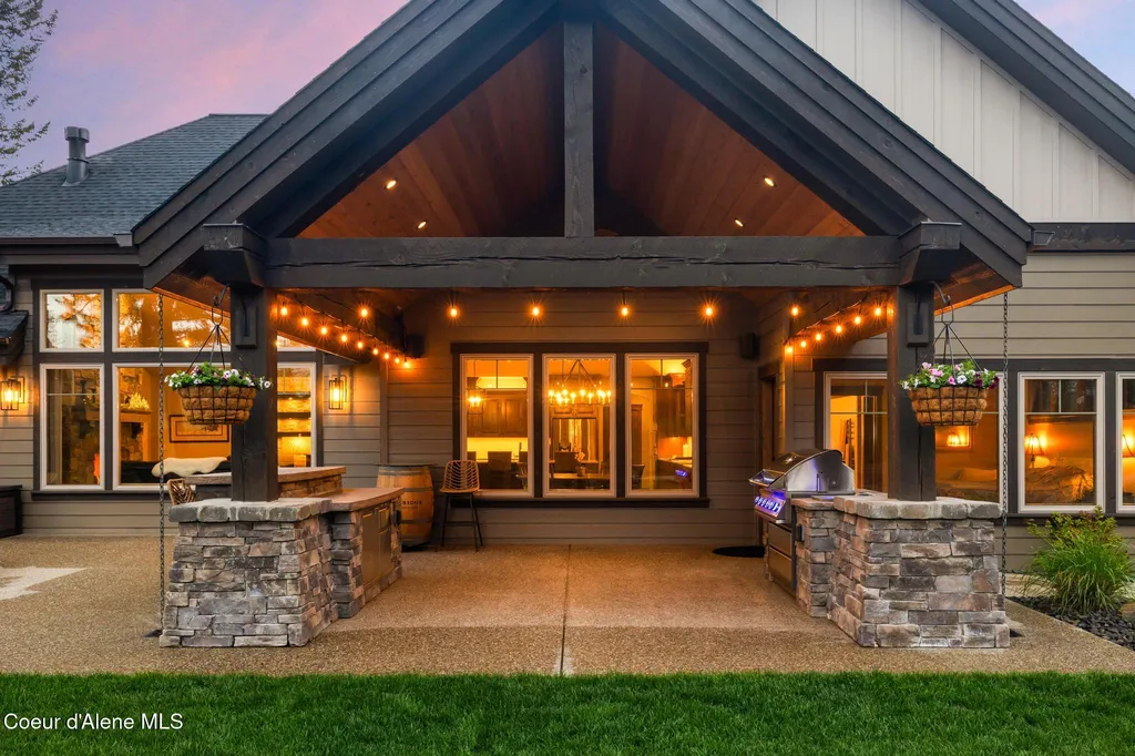 11671 N Spiraea Lane Hayden ID 83835