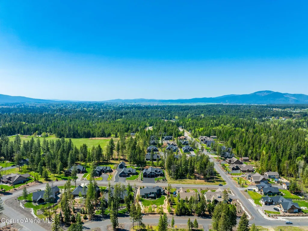 11671 N Spiraea Lane Hayden ID 83835